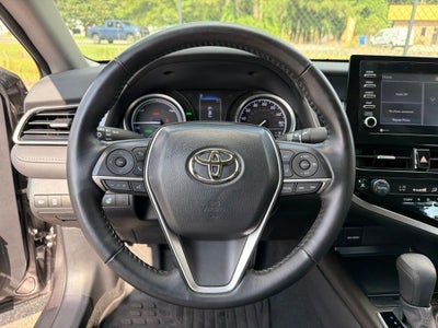 2024 Toyota Camry Hybrid LE