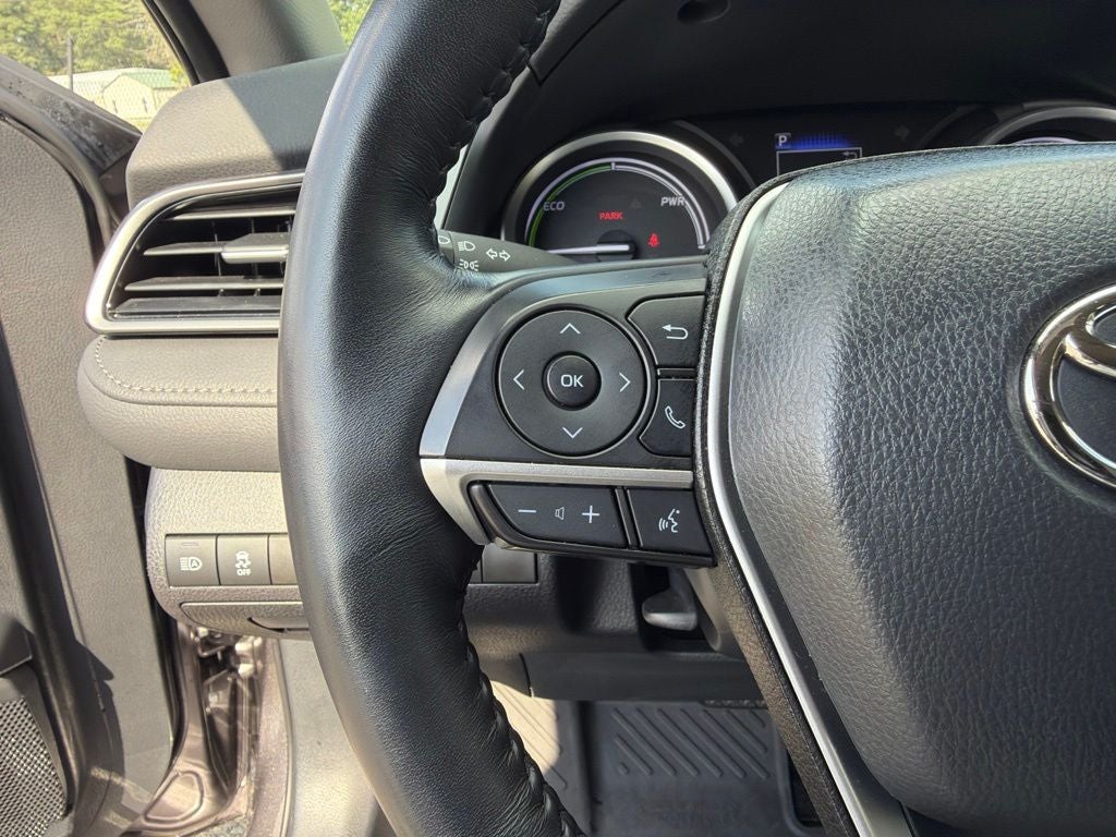 2024 Toyota Camry Hybrid LE