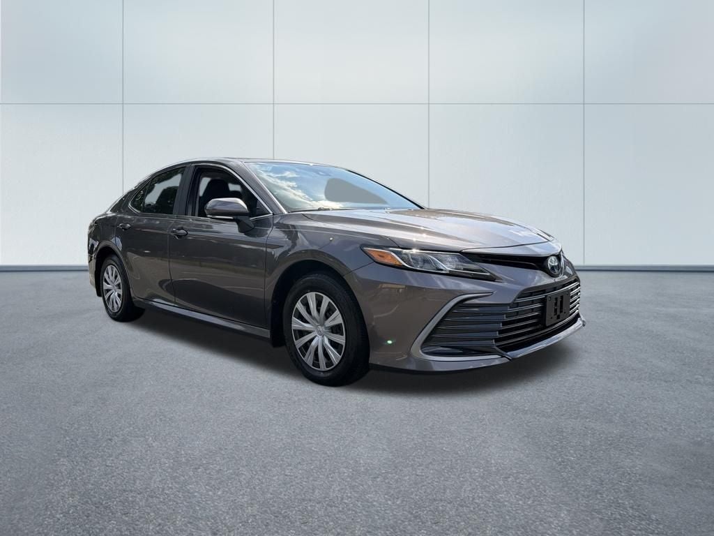 2024 Toyota Camry Hybrid LE