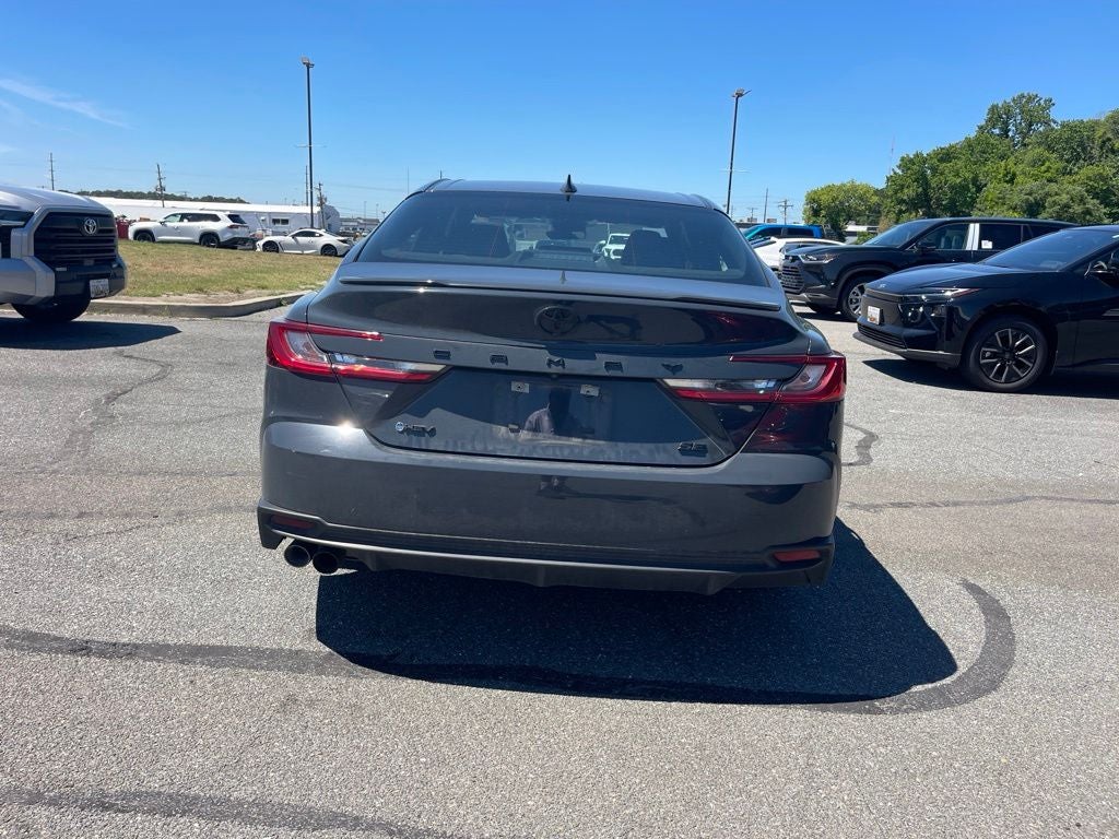 2025 Toyota Camry SE