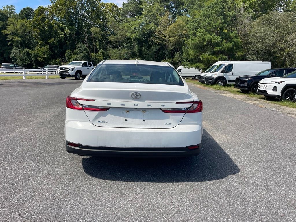 2025 Toyota Camry LE