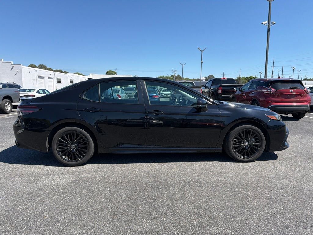 2022 Toyota Camry SE Nightshade
