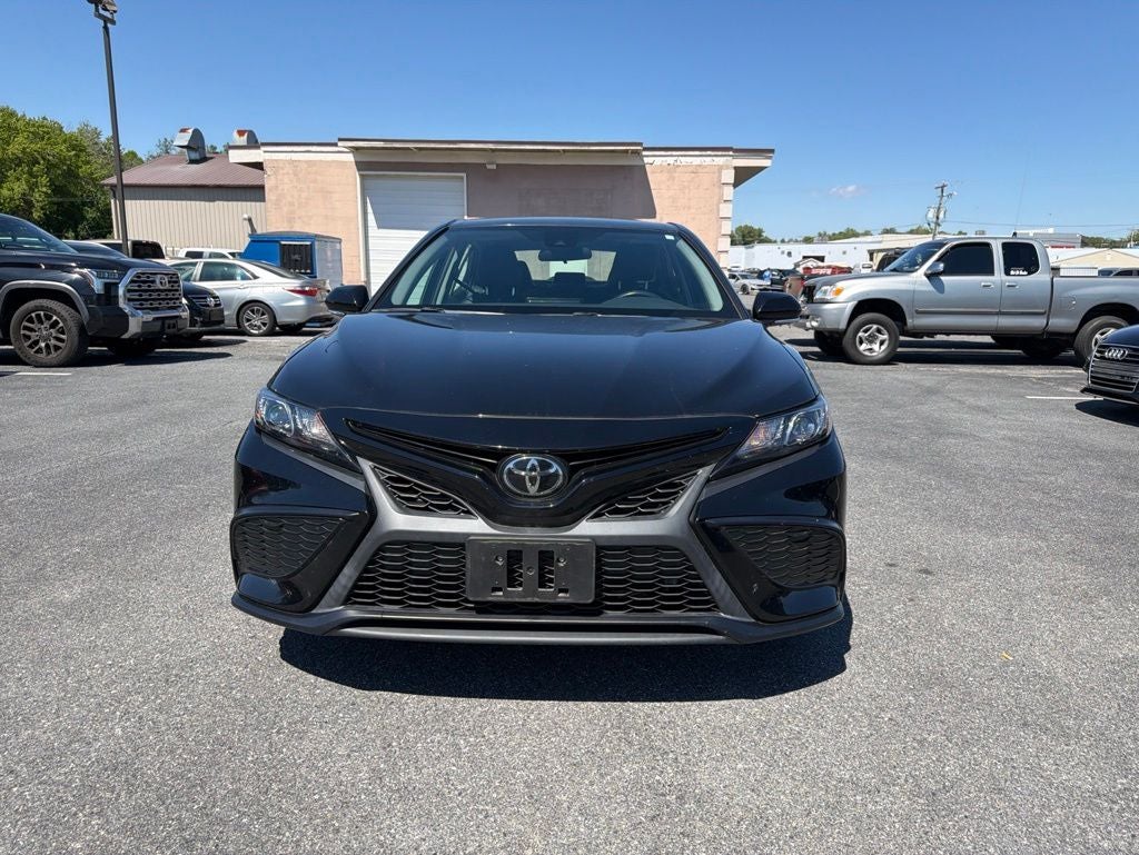 2022 Toyota Camry SE Nightshade