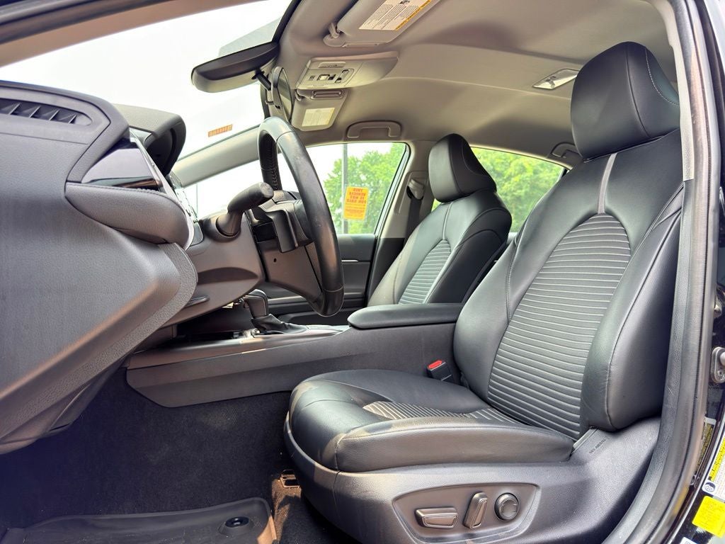 2022 Toyota Camry SE Nightshade