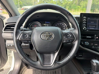 2024 Toyota Camry Hybrid SE