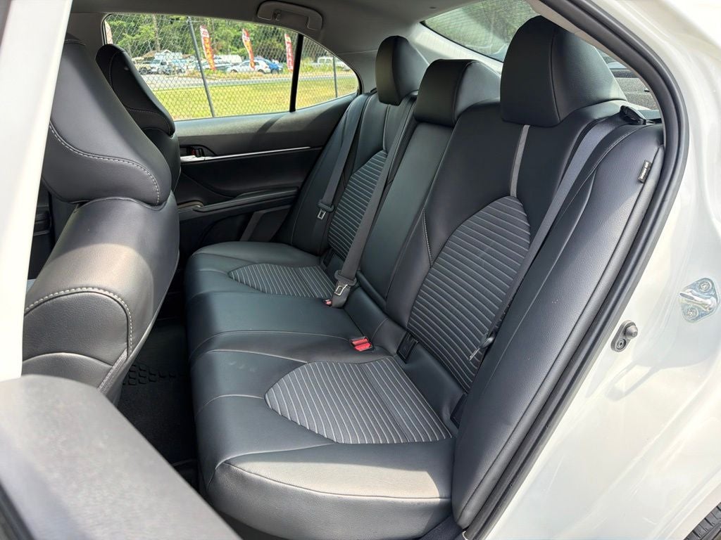 2024 Toyota Camry Hybrid SE