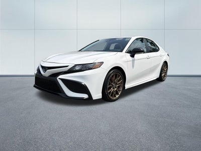 2024 Toyota Camry Hybrid SE