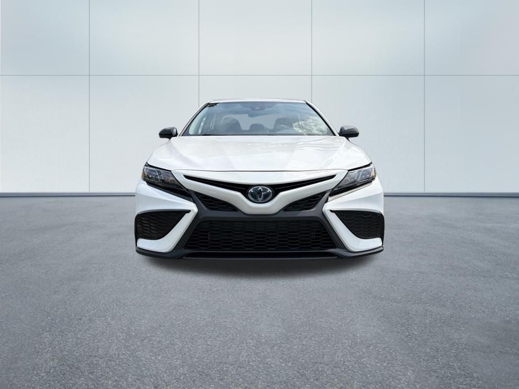 2024 Toyota Camry Hybrid SE