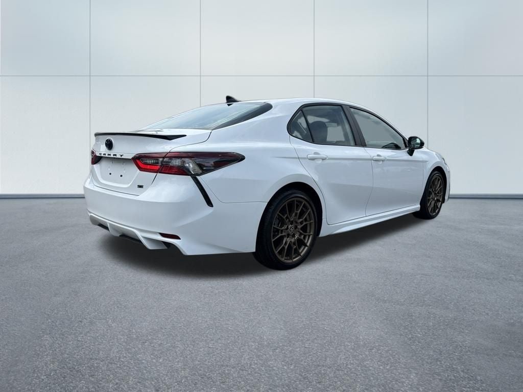 2024 Toyota Camry Hybrid SE