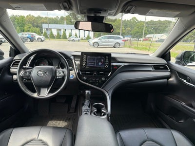 2024 Toyota Camry Hybrid SE