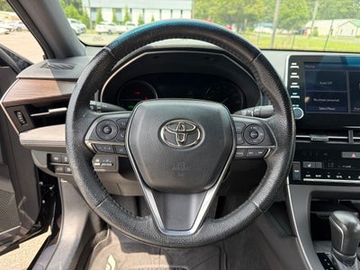 2021 Toyota Avalon Hybrid XLE Plus