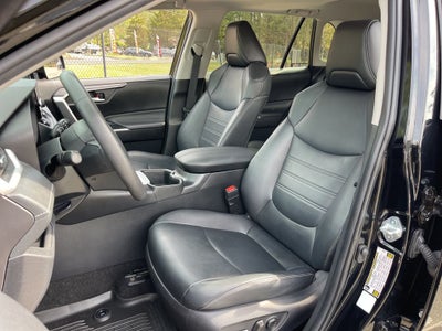 2024 Toyota RAV4 Hybrid XLE Premium