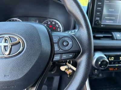 2022 Toyota RAV4 Hybrid LE