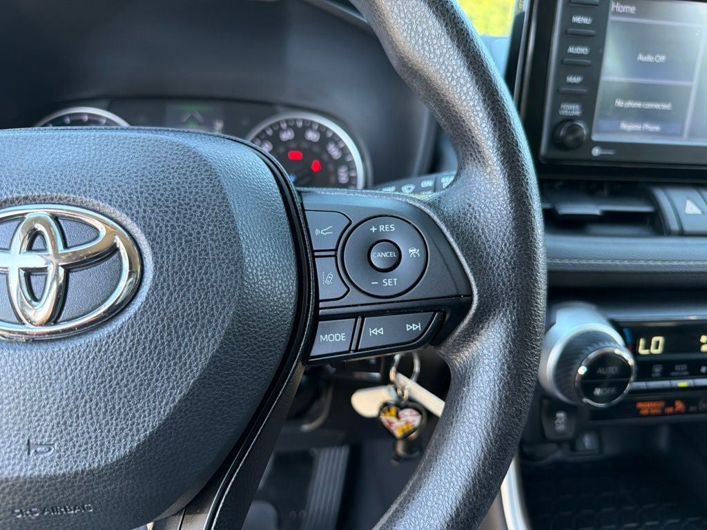 2022 Toyota RAV4 Hybrid LE