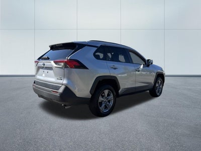 2022 Toyota RAV4 Hybrid LE