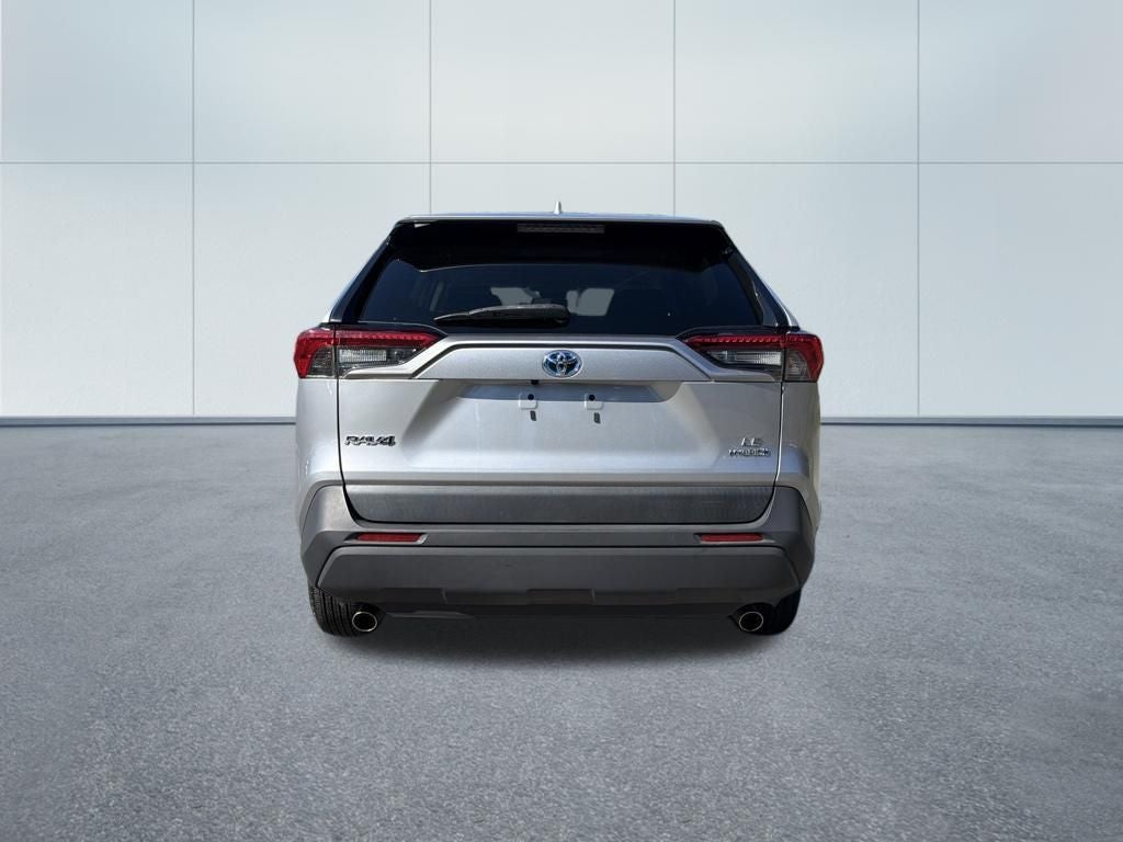 2022 Toyota RAV4 Hybrid LE