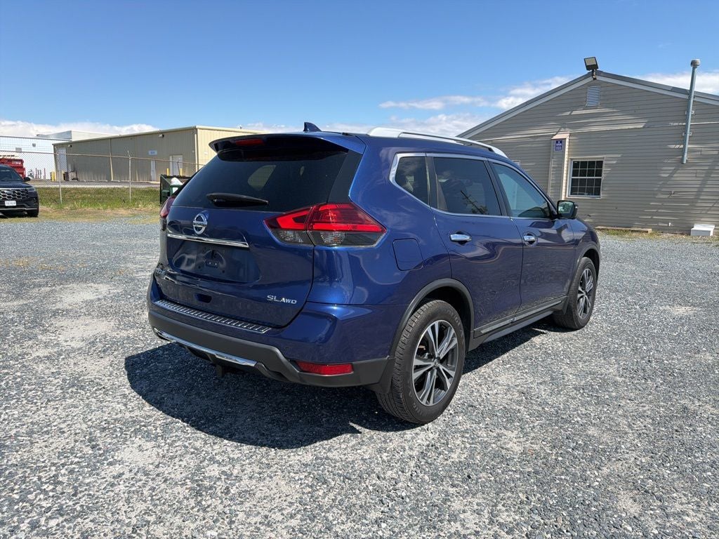 2017 Nissan Rogue SL