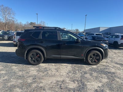 2025 Nissan Rogue Rock Creek