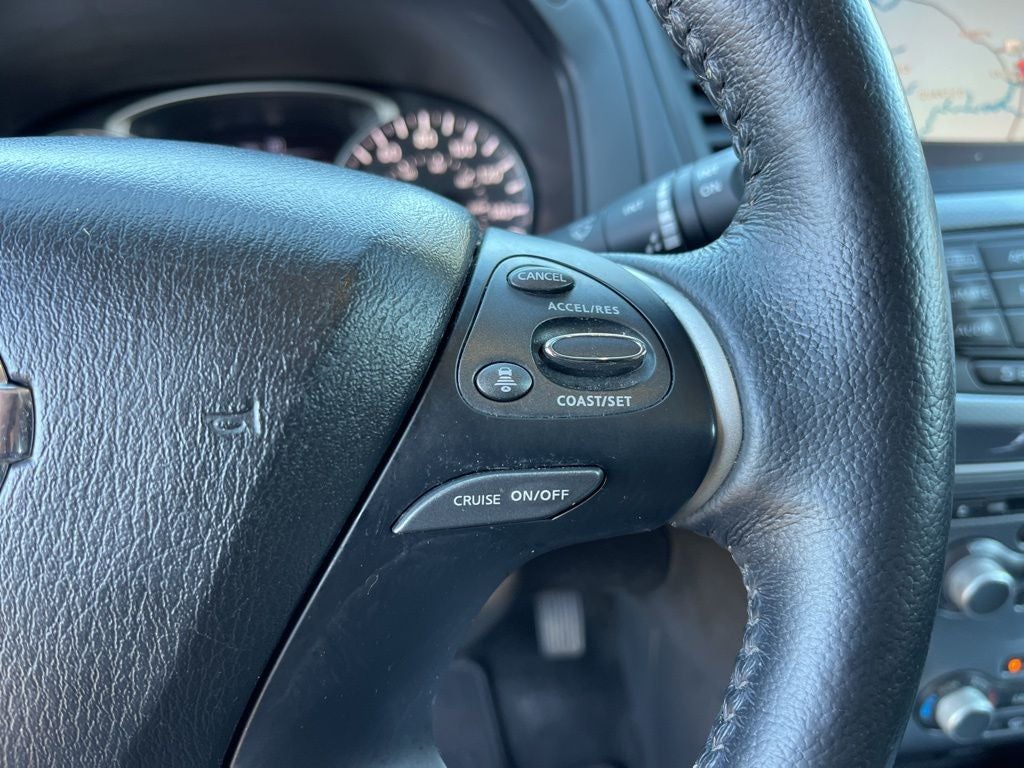 2019 Nissan Pathfinder SL