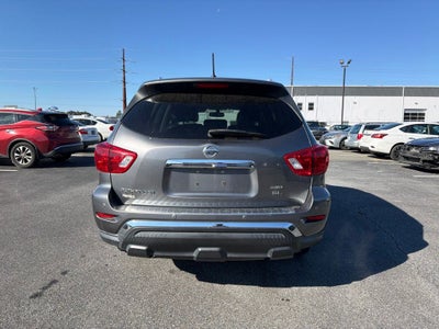 2018 Nissan Pathfinder SL