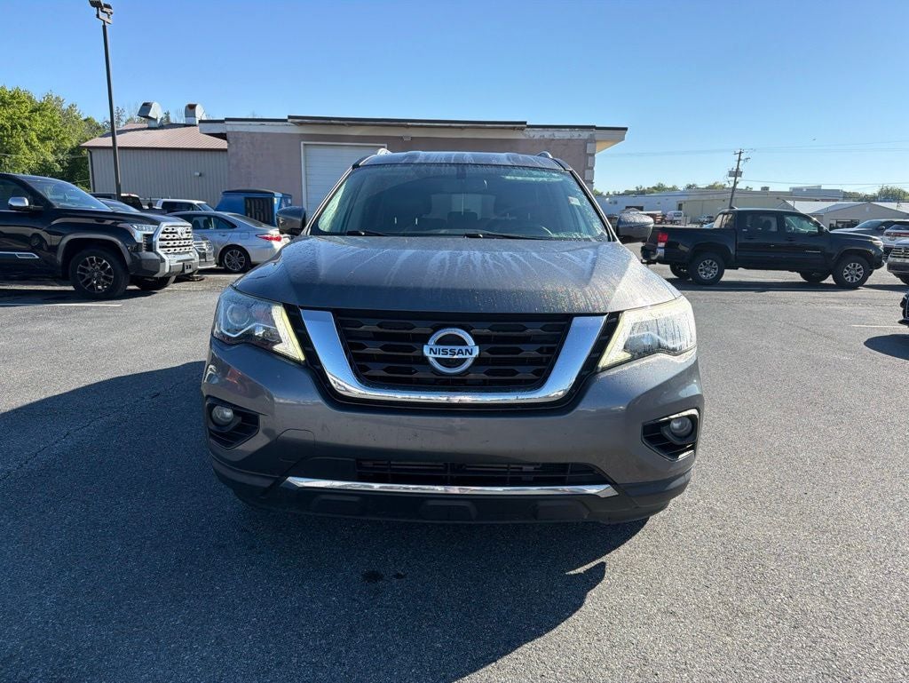 2018 Nissan Pathfinder SL