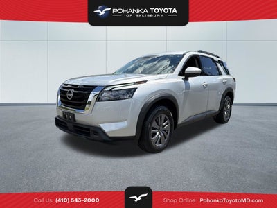 2025 Nissan Pathfinder SV