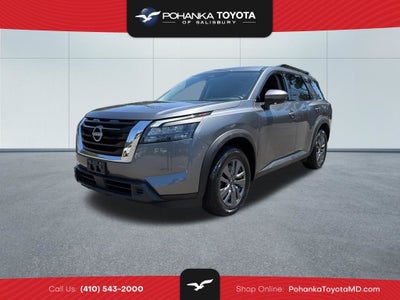 2024 Nissan Pathfinder SV
