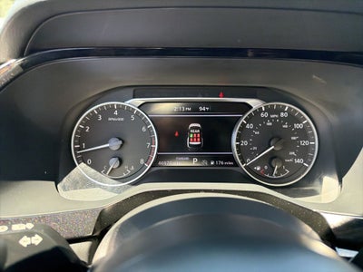 2024 Nissan Pathfinder SV