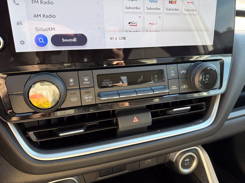 2025 Toyota Grand Highlander LE