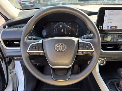 2025 Toyota Grand Highlander LE