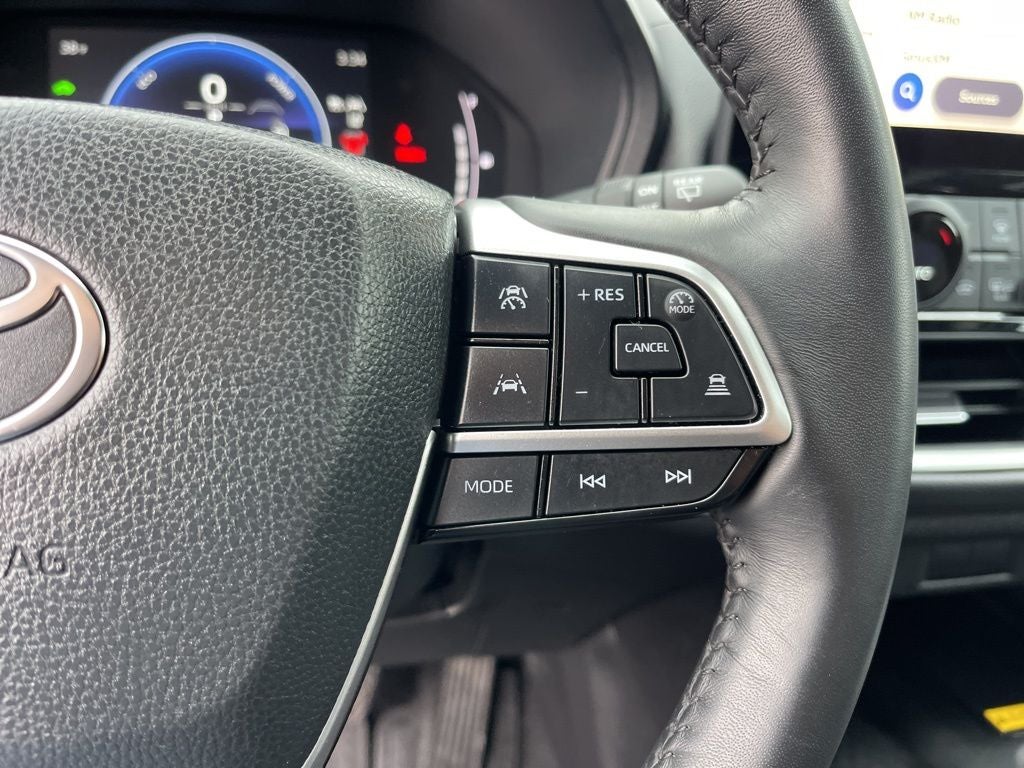 2025 Toyota Grand Highlander Hybrid XLE