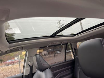 2025 Toyota Grand Highlander Hybrid XLE