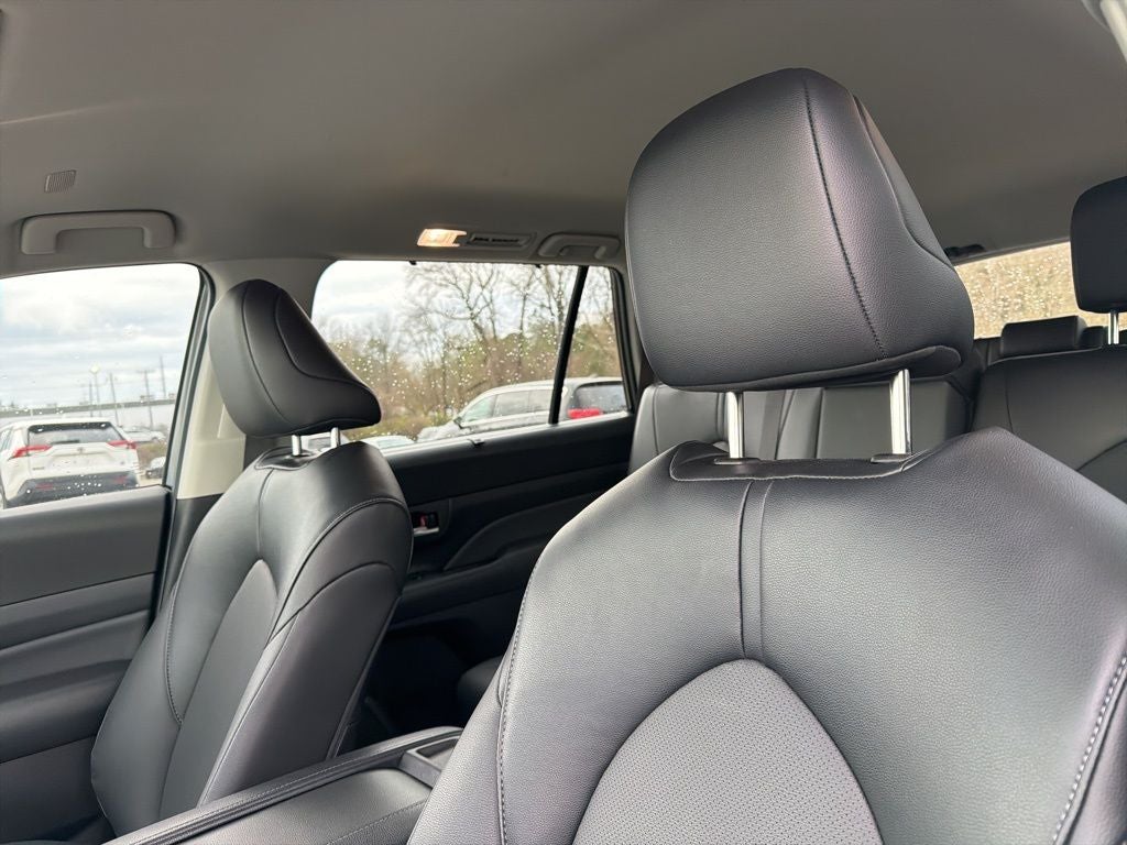 2026 Toyota Grand Highlander Hybrid XLE