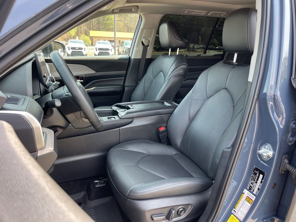 2025 Toyota Grand Highlander Hybrid Hybrid Limited