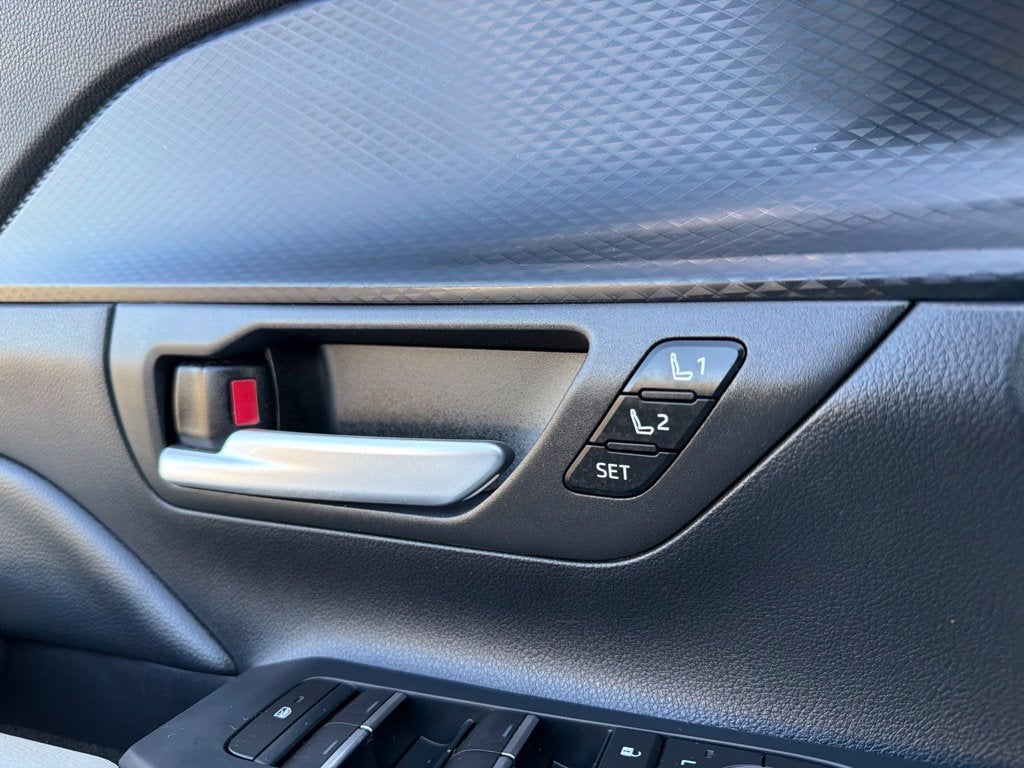 2024 Toyota Grand Highlander Hybrid MAX Platinum