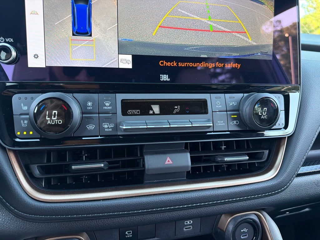 2025 Toyota Grand Highlander Hybrid MAX Platinum