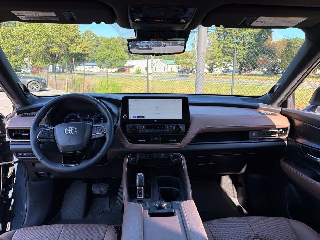 2025 Toyota Grand Highlander Hybrid MAX Platinum