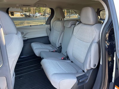 2024 Toyota Sienna LE 8 Passenger