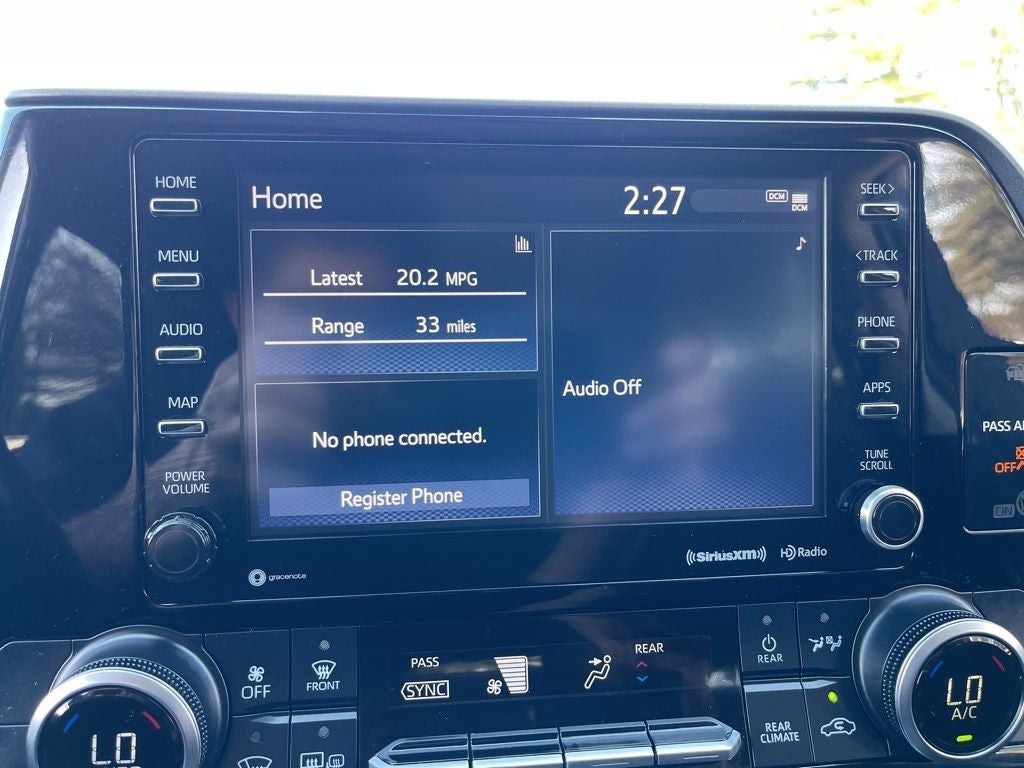 2022 Toyota Highlander LE