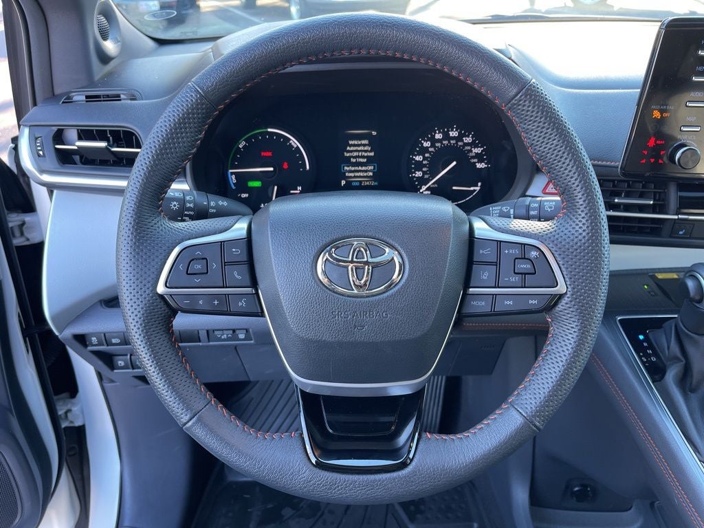 2023 Toyota Sienna XSE 7 Passenger