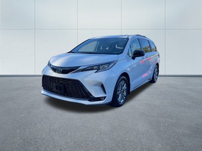 2023 Toyota Sienna XSE 7 Passenger