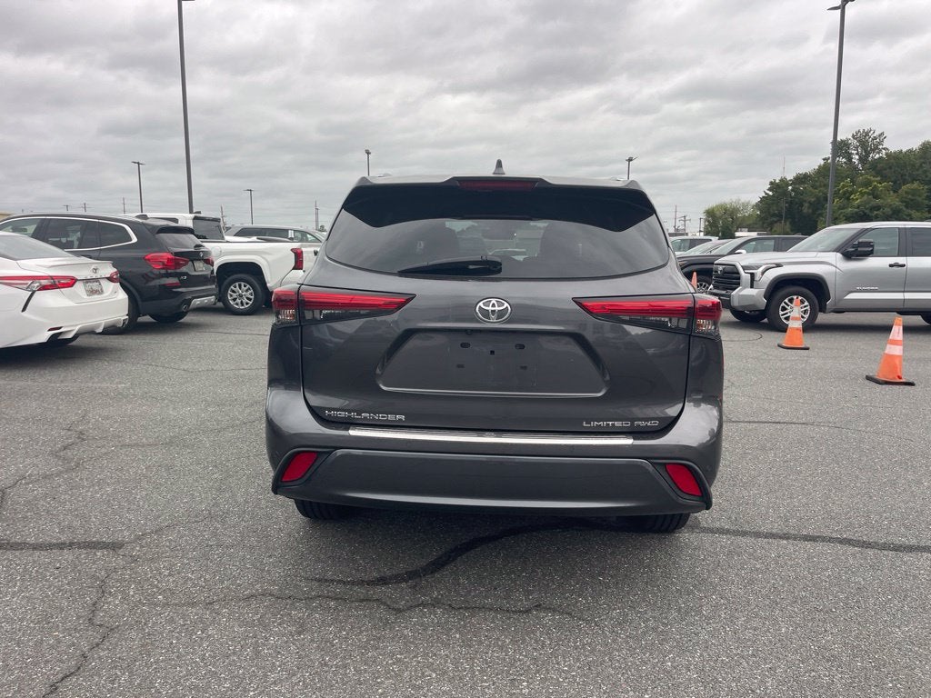 2021 Toyota Highlander Limited