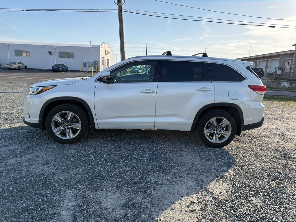 2017 Toyota Highlander Limited