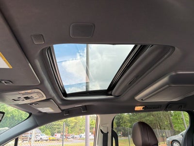 2023 Toyota Sienna Platinum 7 Passenger
