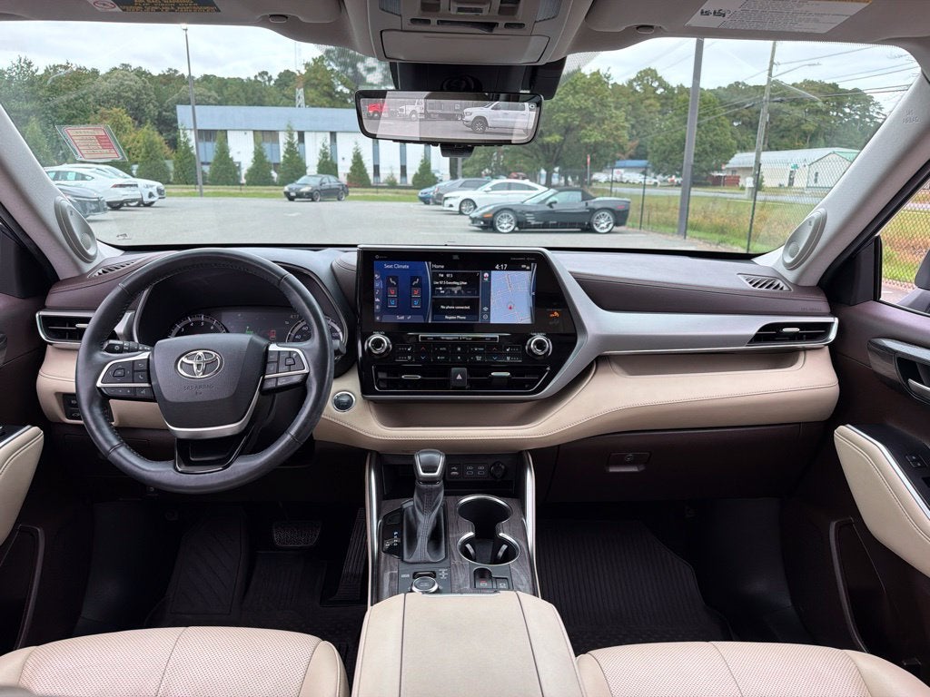 2022 Toyota Highlander Platinum
