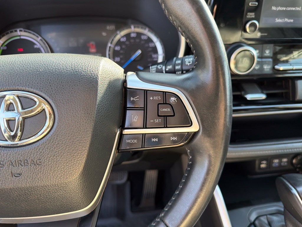 2022 Toyota Highlander Hybrid XLE