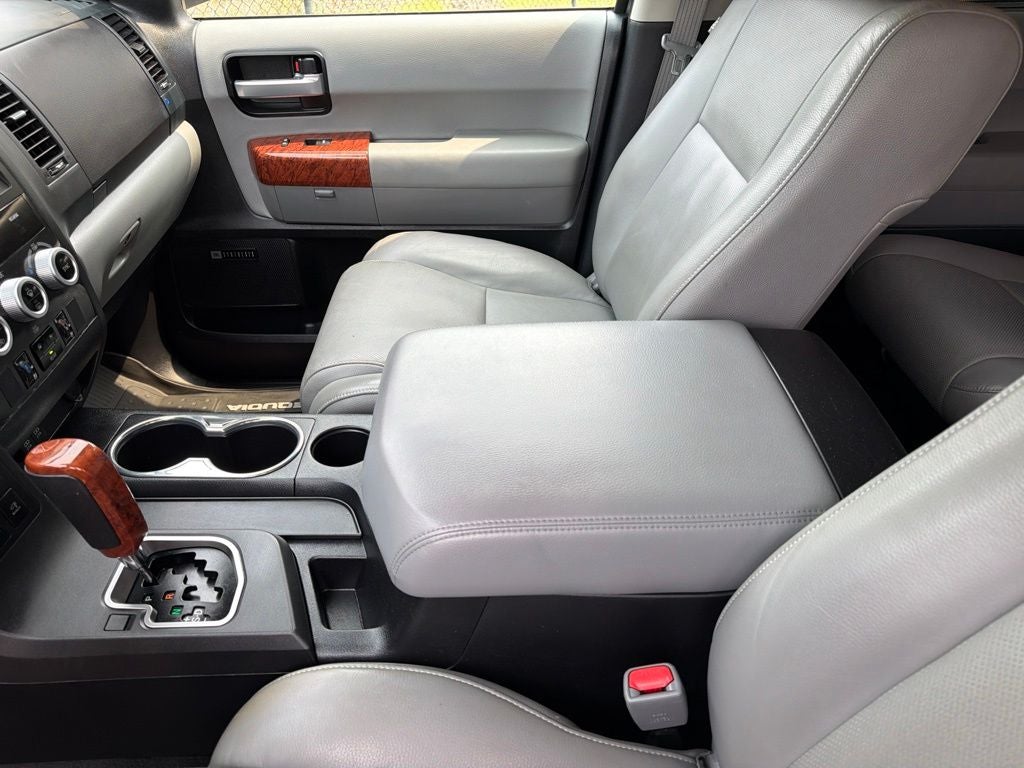 2021 Toyota Sequoia Platinum