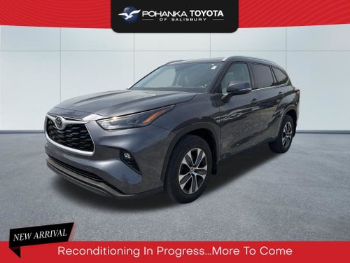 2022 Toyota Highlander XLE