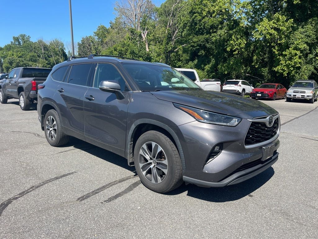 2021 Toyota Highlander XLE