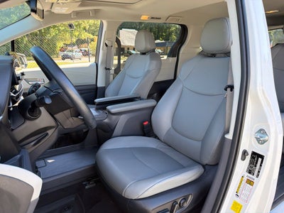 2022 Toyota Sienna XLE 7 Passenger